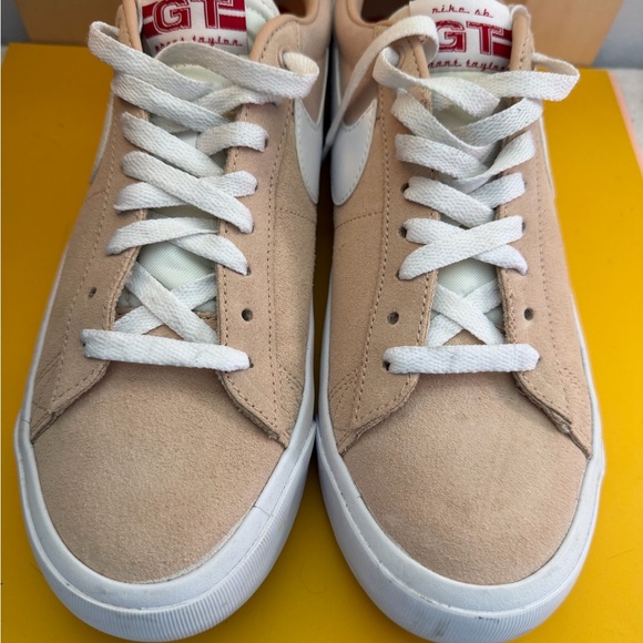 Nike SB Zoom Blazer Low Pro Grant Taylor Bio Beige size 8.5 - Picture 2 of 13